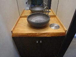 ʏ